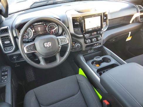 New 2026 RAM 1500 Express image 23