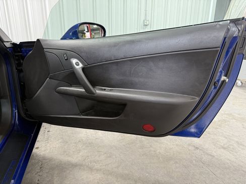 Used 2006 Chevrolet Corvette Coupe w/ Preferred Equipment Group RWD image 7