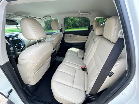 Used 2020 Nissan Murano SL FWD image 13
