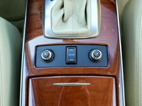 Used 2011 INFINITI FX35 AWD w/ Premium Pkg image 55