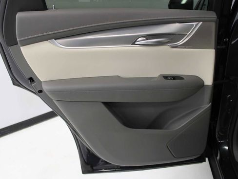 Certified 2023 Cadillac XT5 Premium Luxury image 36