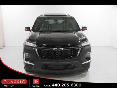 Used 2022 Chevrolet Traverse Premier w/ Redline Edition image 2