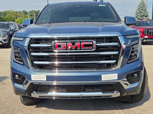 New 2026 GMC Yukon XL Elevation w/ Elevation Premium Package AWD/4WD image 14