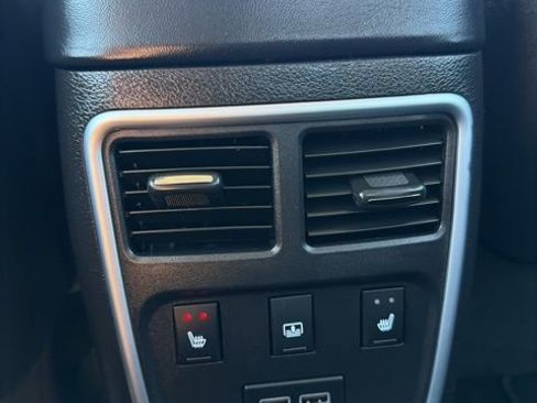 Used 2022 Chrysler 300 Touring L w/ Safetytec Plus Group RWD image 15