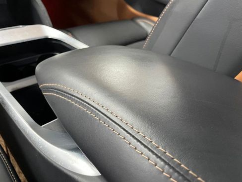 Used 2024 Lucid Air Touring image 40