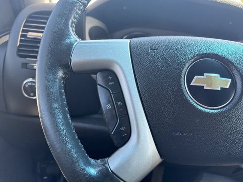 Used 2013 Chevrolet Silverado 2500 LT AWD/4WD image 17