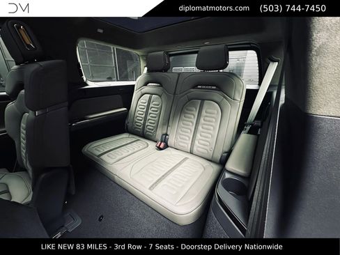 Used 2022 Rivian R1S Launch Edition AWD/4WD image 26