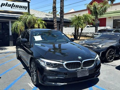 Used 2018 BMW 530i RWD image 2