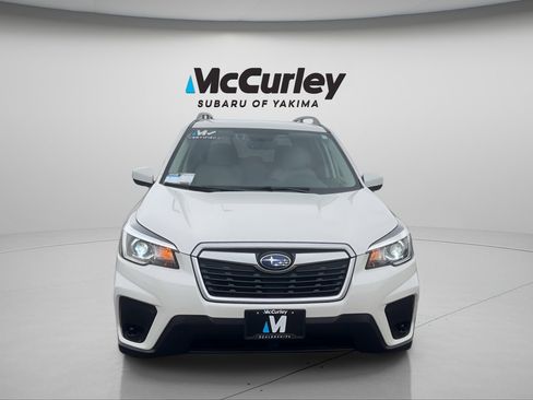 Used 2019 Subaru Forester Premium AWD/4WD image 9