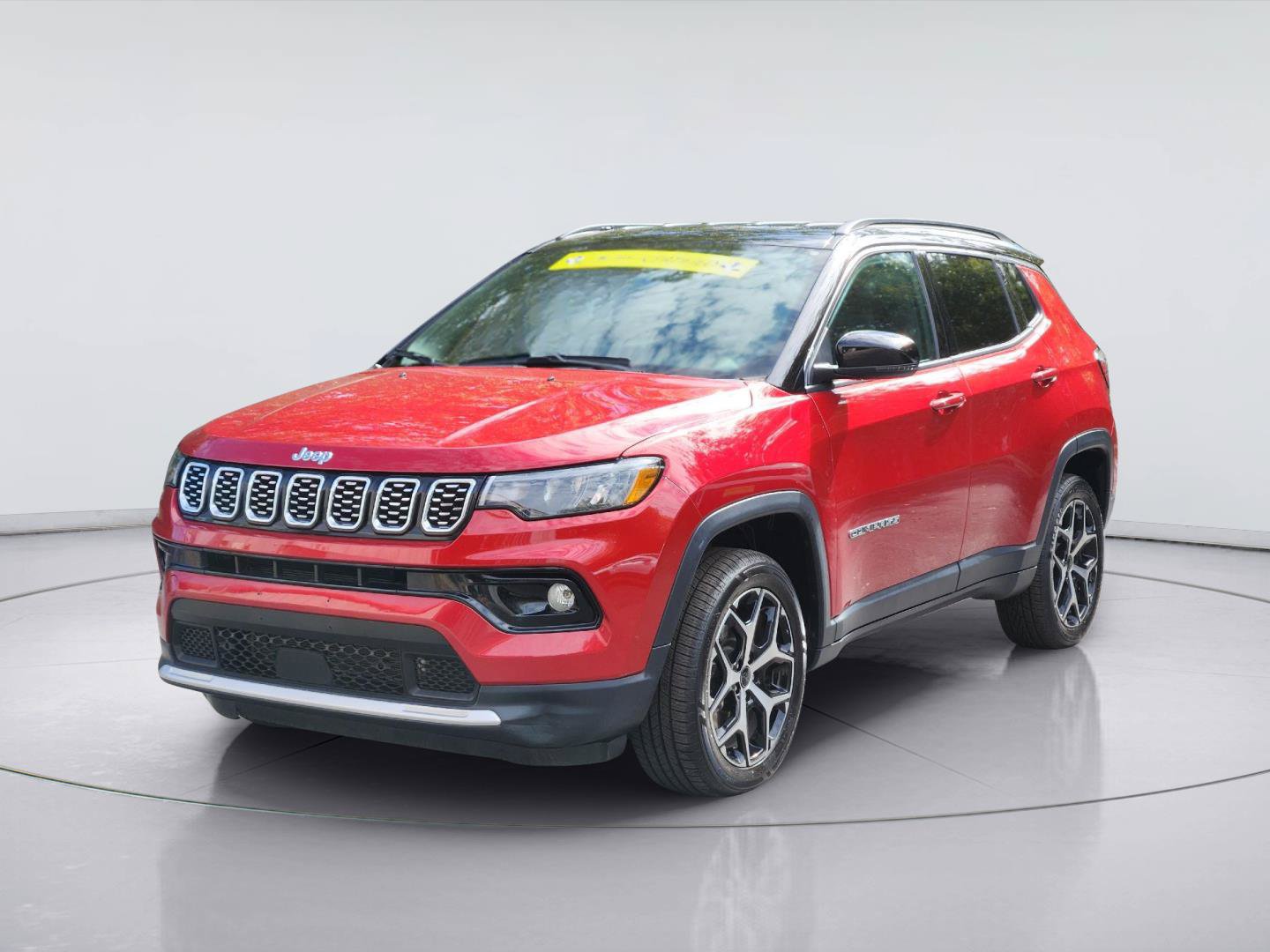 Used 2025 Jeep Compass Limited AWD/4WD image 3