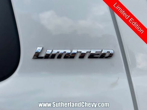 Used 2020 Toyota Sequoia Limited AWD/4WD image 12