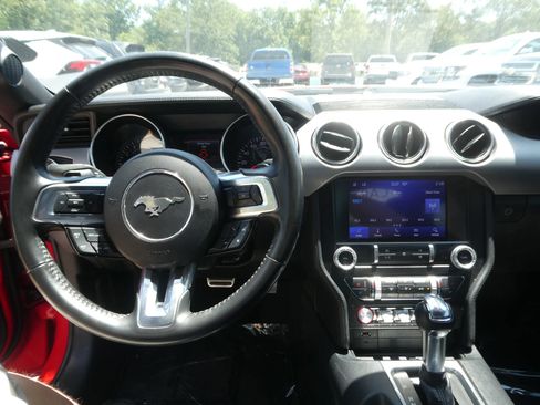 Used 2021 Ford Mustang Premium RWD image 13