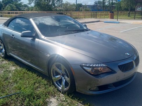 Used 2010 BMW 650i Convertible RWD image 4