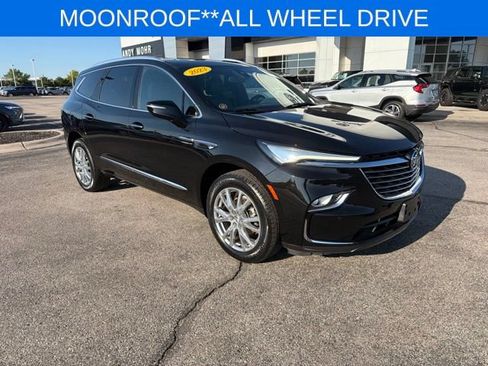 Used 2023 Buick Enclave Essence w/ Experience Buick Package AWD/4WD image 14