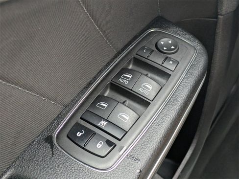 Used 2023 Dodge Charger SXT image 25