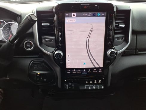 Used 2025 RAM 2500 Big Horn image 7