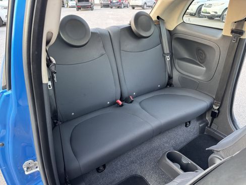 Used 2015 FIAT 500 Pop image 21
