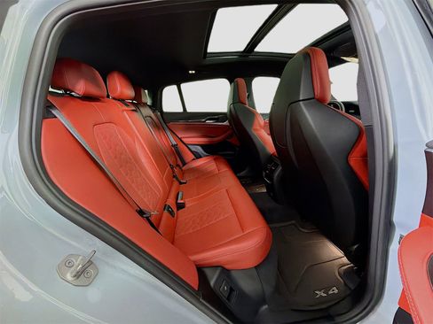 Used 2024 BMW X4 M Base w/ Competition Package image 30