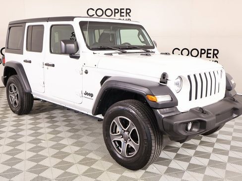 Used 2023 Jeep Wrangler Sport S image 1