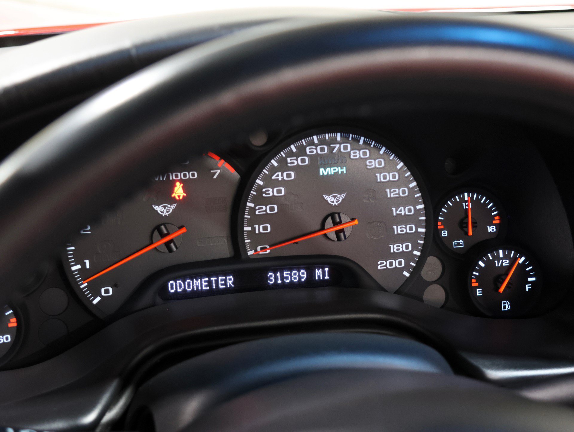 Used 2004 Chevrolet Corvette Convertible w/ Preferred Equipment Group RWD image 2