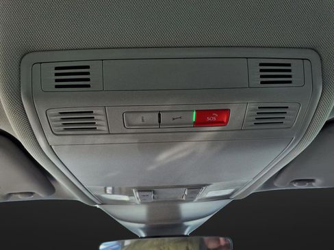 New 2026 Volkswagen Taos S image 33