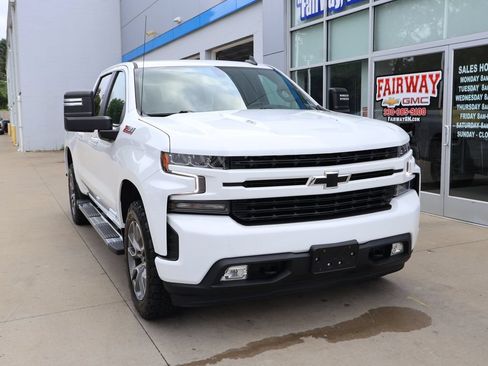 Certified 2022 Chevrolet Silverado 1500 RST AWD/4WD image 2