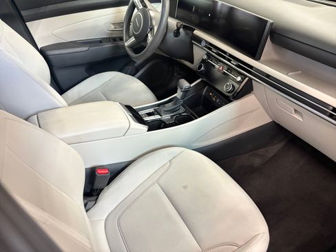 Used 2025 Hyundai Tucson SEL AWD/4WD image 19