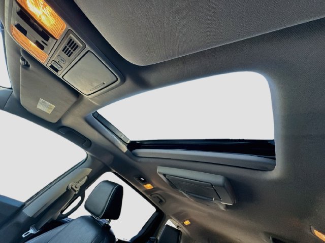 Used 2024 Honda Odyssey Elite image 24