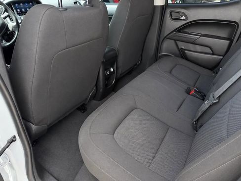 Used 2022 Chevrolet Colorado LT w/ Safety Package AWD/4WD image 26