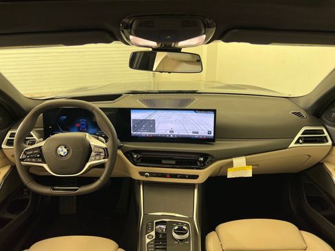 Used 2026 BMW 330i xDrive Sedan w/ Premium Package AWD/4WD image 16