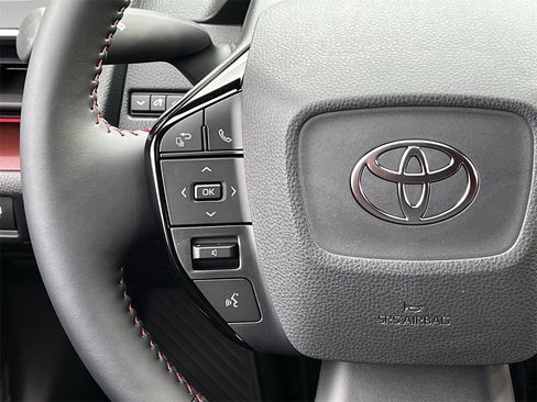 New 2026 Toyota Prius Plug-In Hybrid image 12