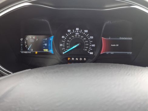 Used 2013 Ford Fusion Titanium w/ Titanium Driver Assist Pkg image 16