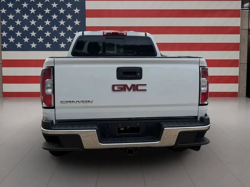 Used 2019 GMC Canyon SLE w/ Driver Alert Package AWD/4WD image 4