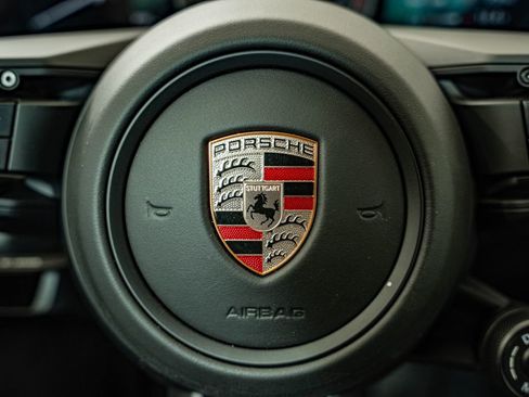 Used 2024 Porsche 911 Carrera S RWD image 38