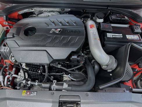 Used 2019 Hyundai Veloster N N FWD image 31