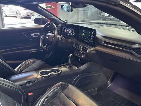Used 2024 Ford Mustang GT Premium image 14