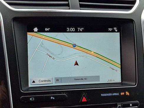 Used 2018 Ford Explorer Sport w/ Equipment Group 401A image 16