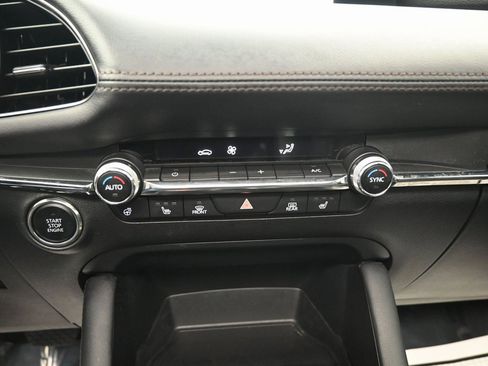 Used 2023 MAZDA MAZDA3 2.5 Turbo Sedan w/Premium Plus image 15