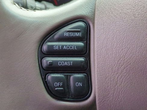 Used 2004 Ford Excursion Eddie Bauer image 24