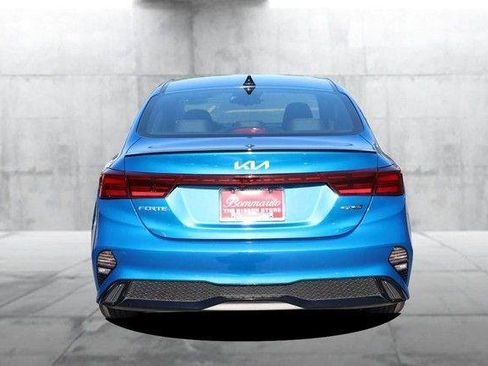 Used 2023 Kia Forte GT-Line w/ GT-Line Technology Package FWD image 6