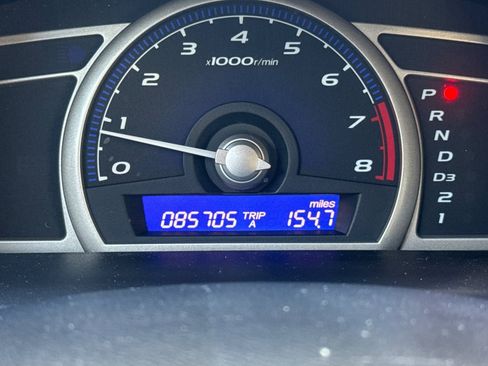 Used 2011 Honda Civic DX-VP image 21