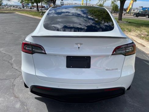 Used 2022 Tesla Model Y Performance image 4
