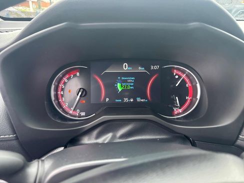 Used 2023 Toyota RAV4 LE image 15