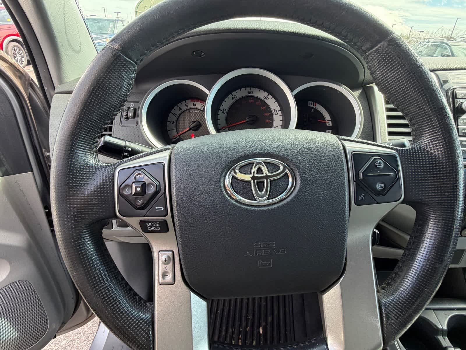 Used 2015 Toyota Tacoma PreRunner w/ SR5 Package RWD image 8