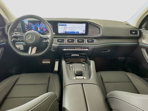 Used 2026 Mercedes-Benz GLS 450 4MATIC image 29