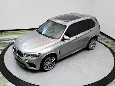 Used 2017 BMW X5 M AWD/4WD image 33