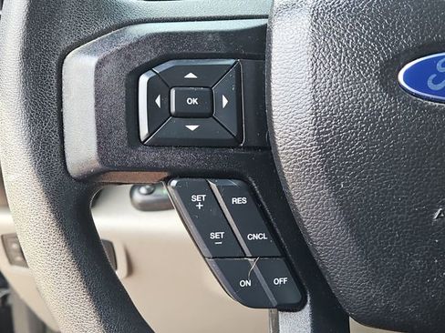 Used 2016 Ford F150 XL w/ Equipment Group 101A Mid AWD/4WD image 13