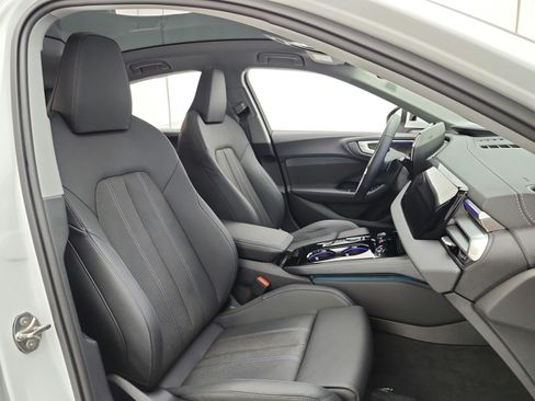 Used 2025 Audi A5 2.0T Premium Plus w/ Premium Plus AWD/4WD image 20