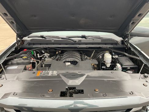 Used 2018 Chevrolet Silverado 1500 LT w/ All Star Edition image 33