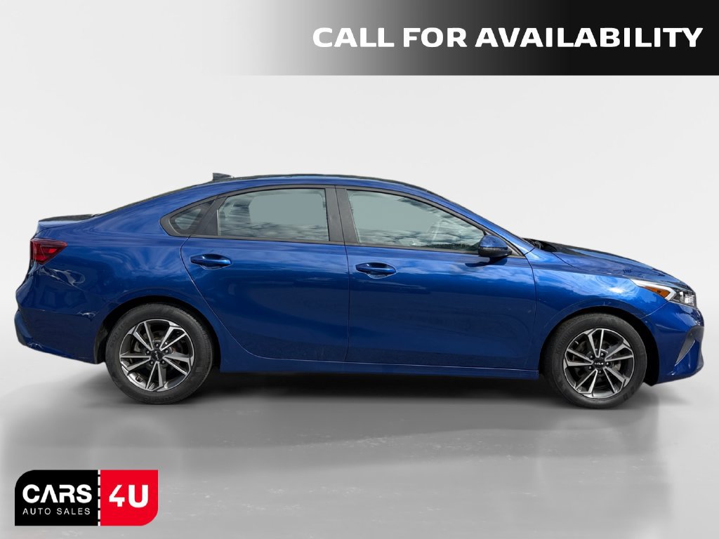 Used 2023 Kia Forte LXS w/ LXS Technology Package FWD image 8